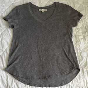 LOFT Gray V-Neck Short Sleeve Tee